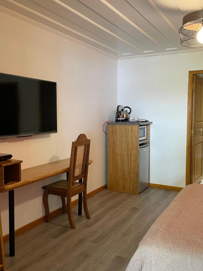 Bec Roz' Apartment Salazie Bagian luar foto