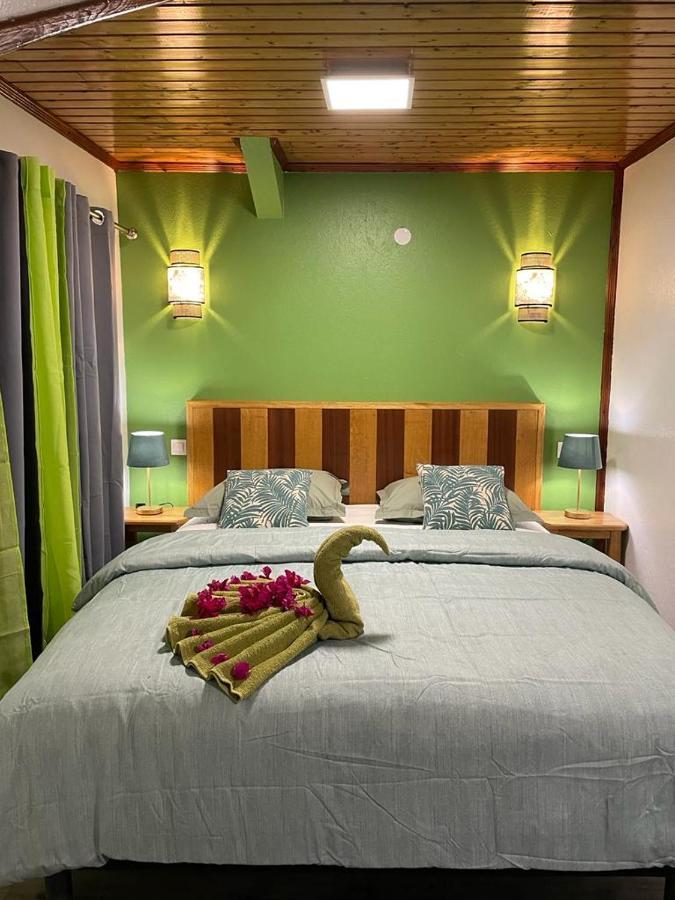 Bec Roz' Apartment Salazie Bagian luar foto